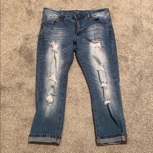 Cute Capri WTD Ripped Jeans